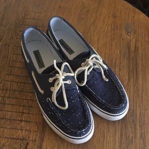 Navy blue Sperrys